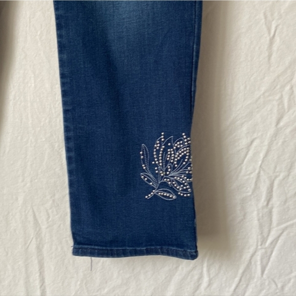 Dana Buchman Ankle Jeans Size 8 - Picture 2 of 8